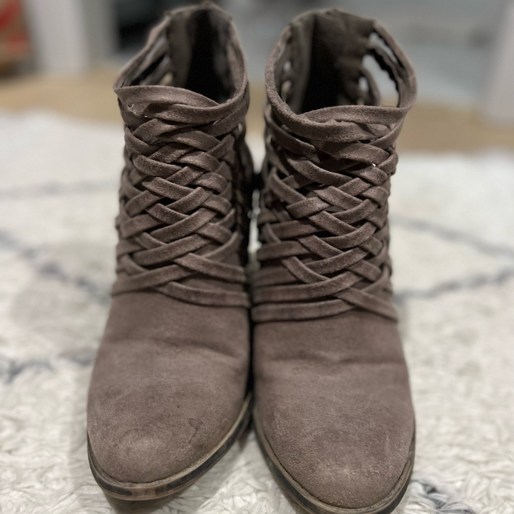 Suede bootie